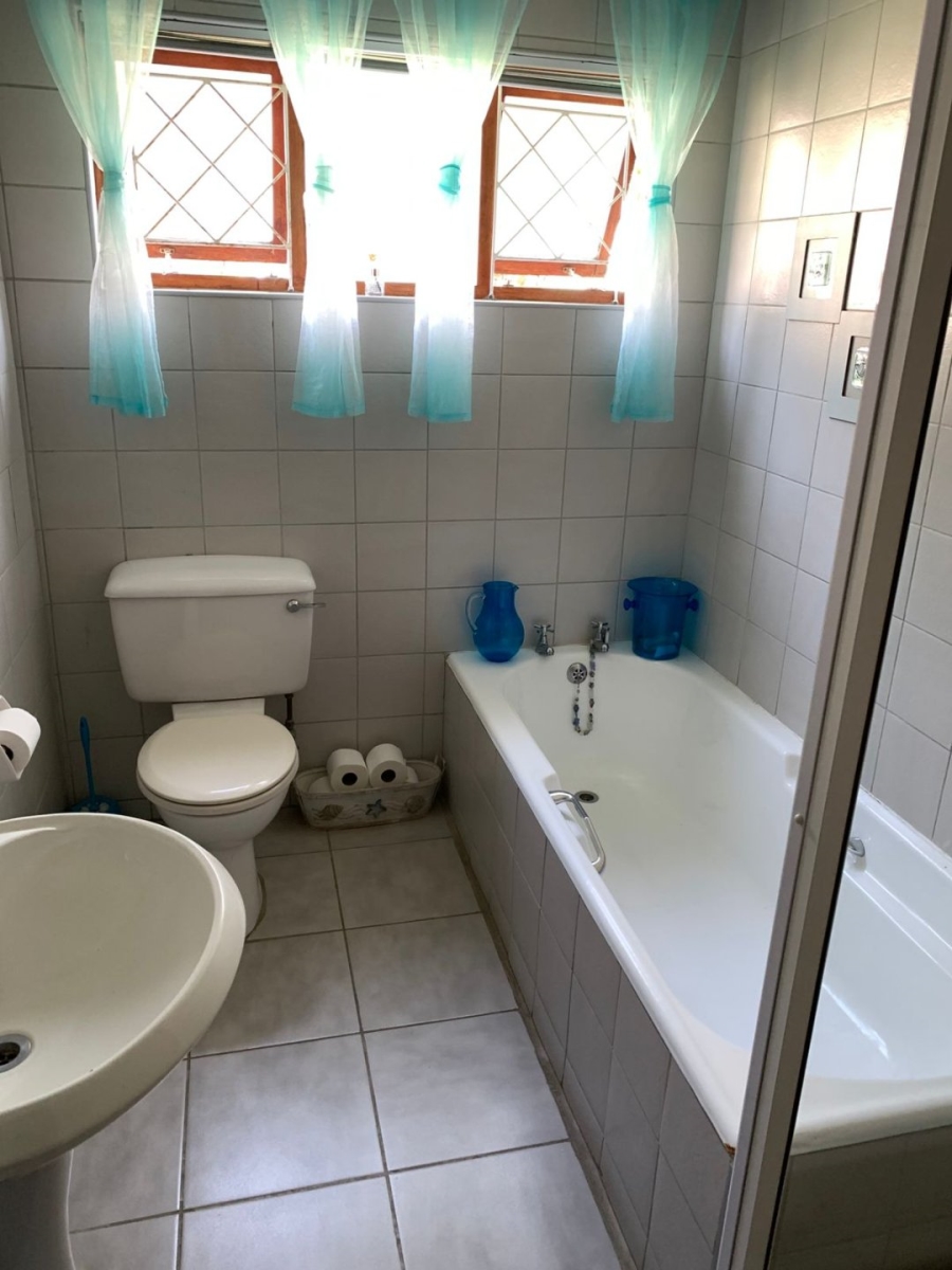 3 Bedroom Property for Sale in Beacon Bay Eastern Cape